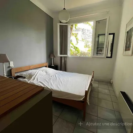 Petite Bord De * Èze